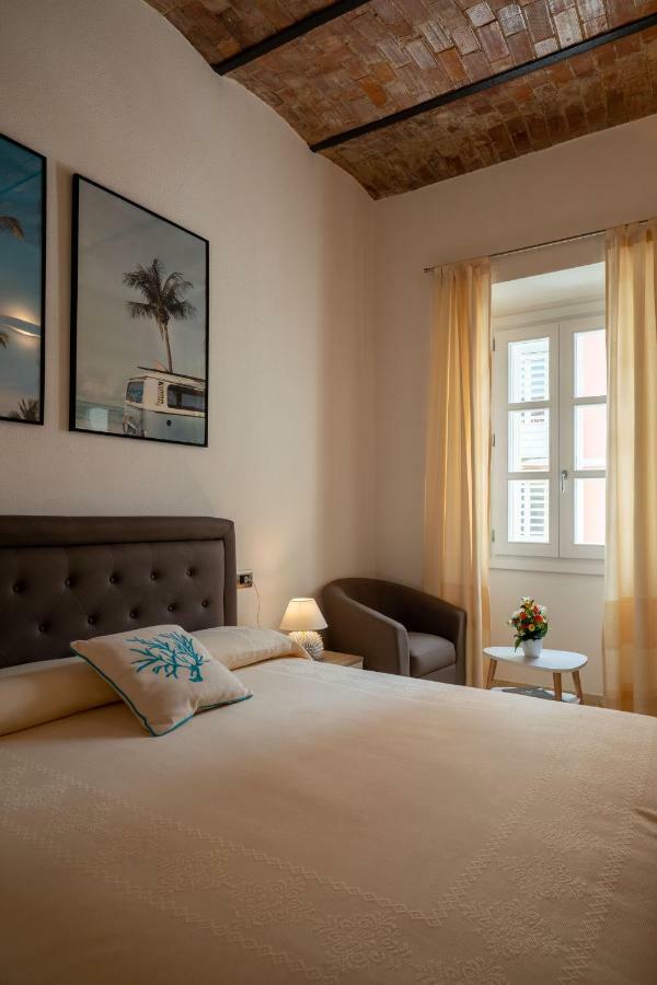 Corso Umberto Rooms Olbia Exterior foto